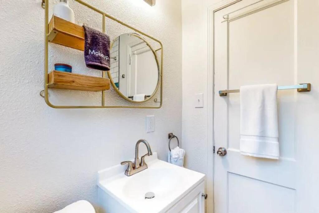 Private, Quiet-Close To Dwntn Pensacola, Stadium, Beaches Villa Buitenkant foto