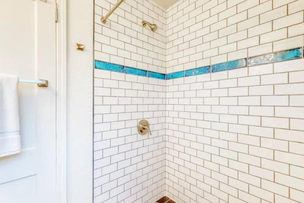 Private, Quiet-Close To Dwntn Pensacola, Stadium, Beaches Villa Buitenkant foto