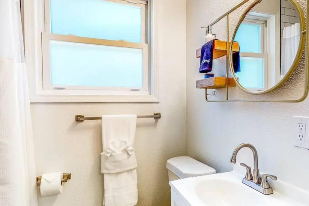 Private, Quiet-Close To Dwntn Pensacola, Stadium, Beaches Villa Buitenkant foto